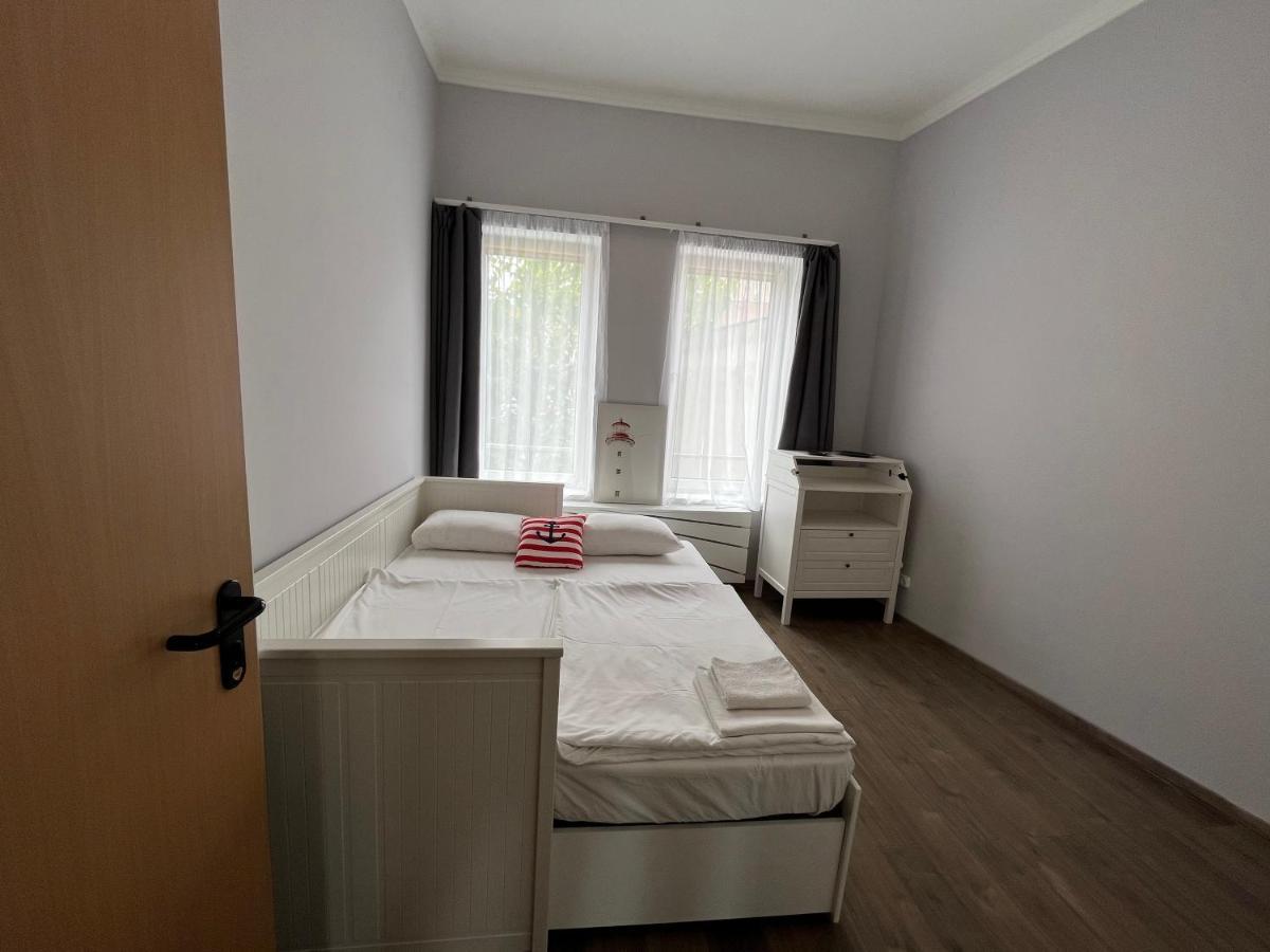 Mar Vartalak A Fo Teren Siófok Extérieur photo
